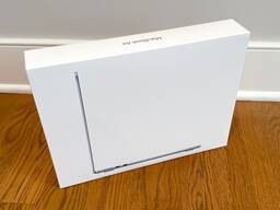 Apple MacBook Air 13 (M5, Midnight)