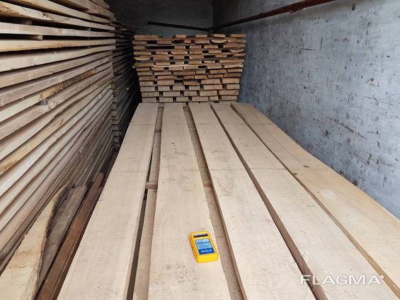 Ash boards edged dry 8% 50/30mm 3m AA/AB rade. Export.