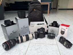 ערכת ציוד צילום Canon EOS 6D Mark II עם 3 עדשות ופלאש.